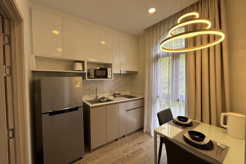 Sobre plano Palmetto Park Condominium en Phuket, Tailandia № 18388 - foto 2