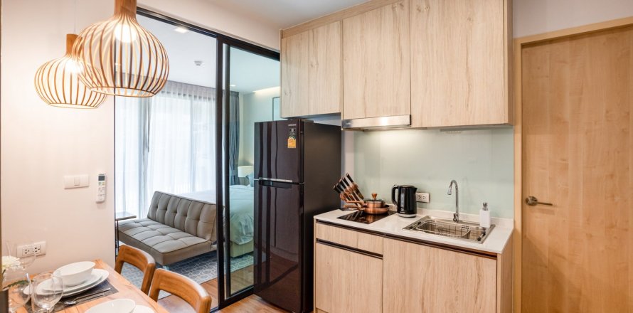 Apartamento de 1 dormitorio en The Proud Condominium, Phuket, Tailandia № 250771