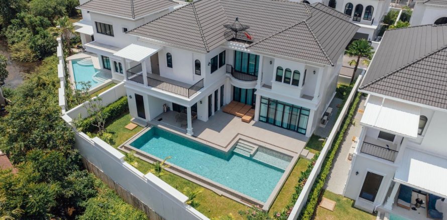 Chalet de 3 dormitorios en Phuket, Tailandia № 250845