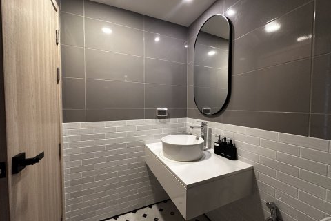 Sobre plano Palmetto Park Condominium en Phuket, Tailandia № 18388 - foto 4