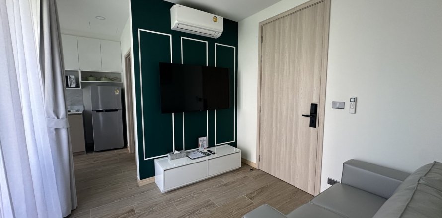 Apartamento de 1 dormitorio en Palmetto Park Condominium, Phuket, Tailandia № 250767