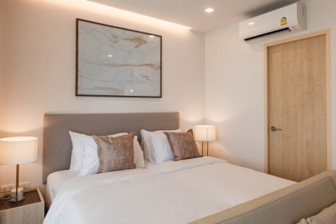 Apartamento de 1 dormitorio en The Proud Condominium, Phuket, Tailandia № 250784