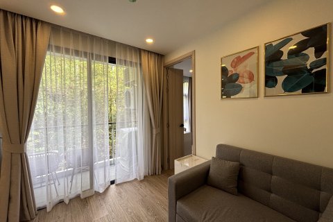 Apartamento de 1 dormitorio en Palmetto Park Condominium, Phuket, Tailandia № 250760