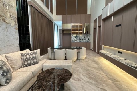 Casa de 4 dormitorios en Pattaya, Tailandia № 126739 - foto 6