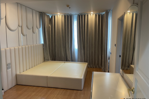 Condo in Bangkok, Thailand, 2 bedrooms № 185851 - photo 5