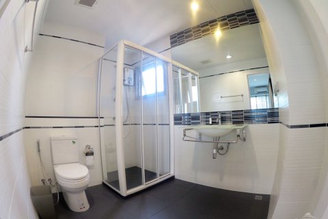 Condominio de 1 dormitorio en Pattaya, Tailandia № 242352 - foto 9