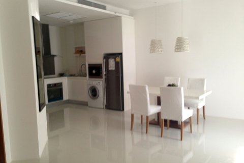 Condo in Pattaya, Thailand, 2 bedrooms № 242833 - photo 6