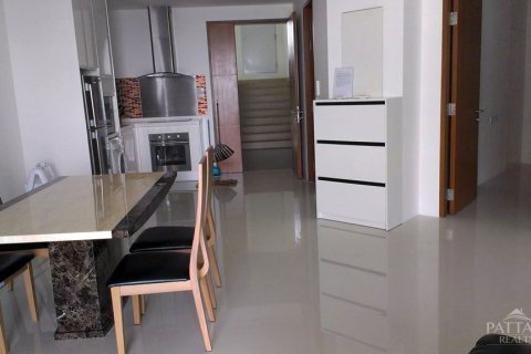Condo in Pattaya, Thailand, 2 bedrooms  № 243003 - photo 12