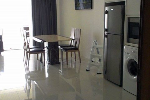 Condo in Pattaya, Thailand, 2 bedrooms  № 243003 - photo 10