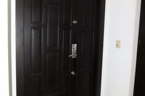 Condominio de 1 dormitorio en Jomtien Beach, Pattaya, Tailandia № 242742 - foto 11