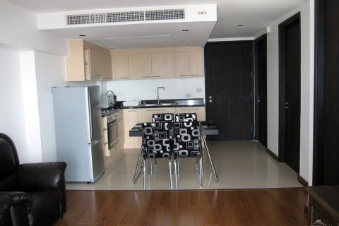 Condominio de 2 dormitorios en Pattaya, Tailandia № 242623 - foto 16