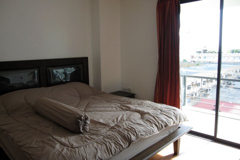 Condominio de 2 dormitorios en Pattaya, Tailandia № 242623