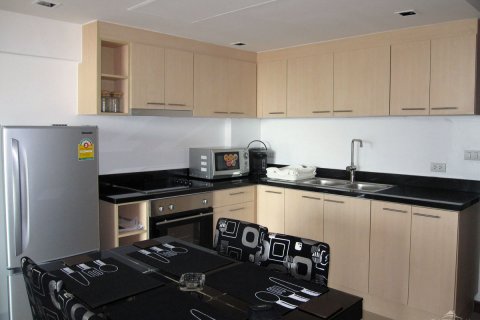 Condominio de 2 dormitorios en Pattaya, Tailandia № 242623 - foto 9