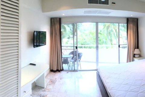 Condominio de 1 dormitorio en Jomtien Beach, Pattaya, Tailandia № 242220 - foto 2