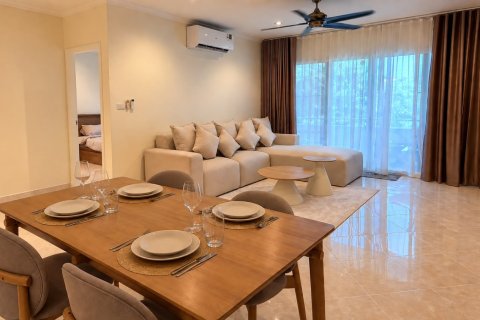 Apartamento de 3 habitaciones en Pattaya, Tailandia № 234222 - foto 2