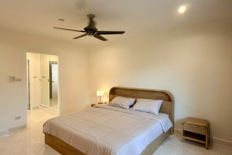 Apartamento de 3 habitaciones en Pattaya, Tailandia № 234222 - foto 8