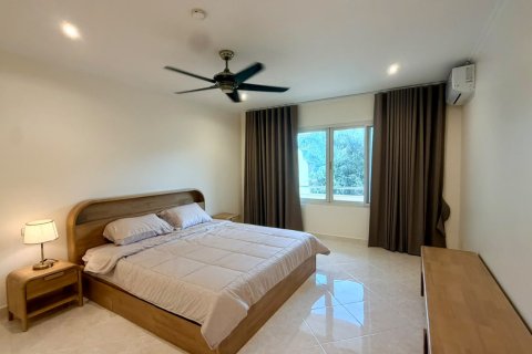 Apartamento de 3 habitaciones en Pattaya, Tailandia № 234222 - foto 7