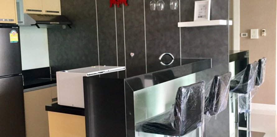 Condominio de 1 dormitorio en Pattaya, Tailandia en Apus  № 243372