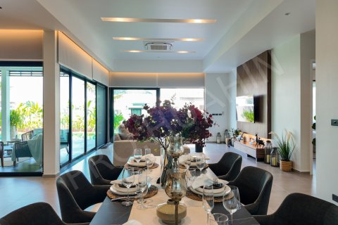 Chalet de 3 dormitorios en Hua Hin, Tailandia № 254776 - foto 9