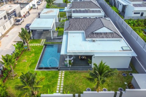 Chalet de 3 dormitorios en Hua Hin, Tailandia № 254776 - foto 2