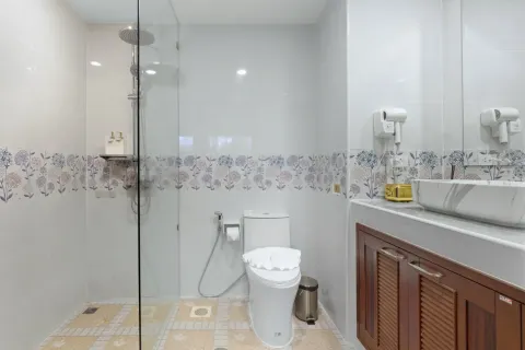 Condominio de 1 dormitorio en Bang Tao, Tailandia № 242019 - foto 29