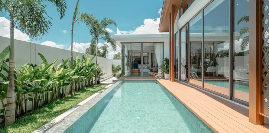 Casa de 3 dormitorios en Bang Tao, Tailandia № 121076