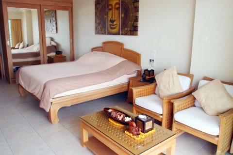 Estudio en el condominio en Pattaya, Tailandia № 242184