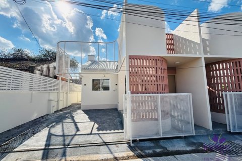 Casa de 2 dormitorios en Chiang Mai, Tailandia № 205552