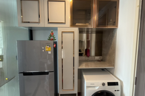 Condo in Bangkok, Thailand, 1 bedroom  № 234391 - photo 4