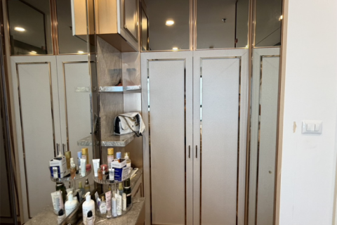 Condo in Bangkok, Thailand, 1 bedroom  № 234391 - photo 9