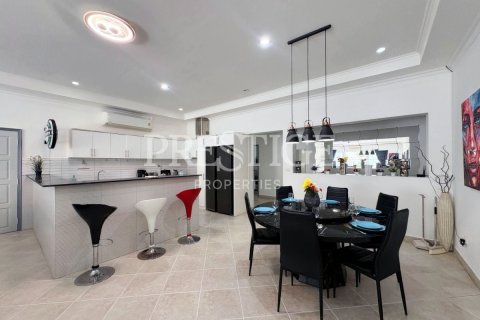 House in Pattaya, Thailand 10 bedrooms № 241660 - photo 7