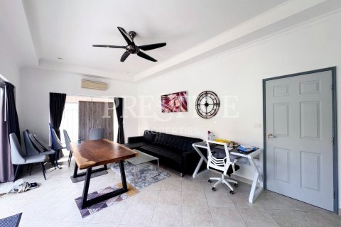 House in Pattaya, Thailand 10 bedrooms № 241660 - photo 30