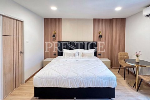 Studio in the Condo in Pattaya, Thailand  № 250043