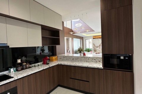 Villa in Pattaya, Thailand 4 Schlafzimmer № 173955 - Foto 14