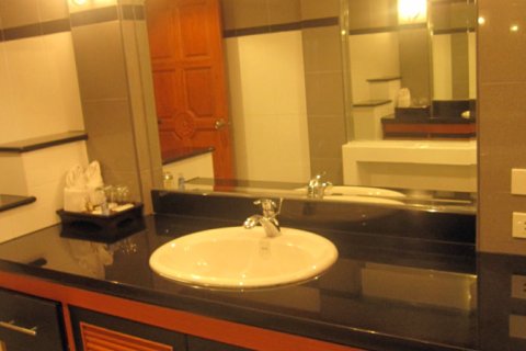 Condominio de 1 dormitorio en Pattaya, Tailandia № 242582 - foto 10