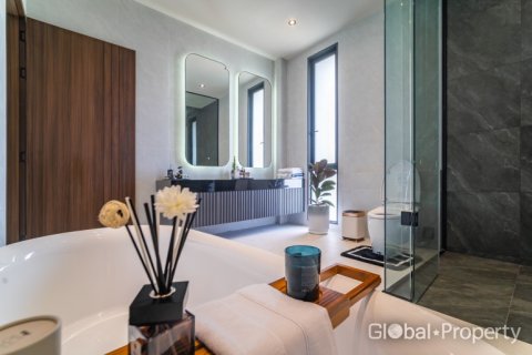 Haus in Pattaya, Thailand 5 Schlafzimmer № 146584 - Foto 24