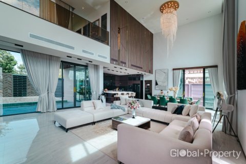 Haus in Pattaya, Thailand 5 Schlafzimmer № 146584 - Foto 8