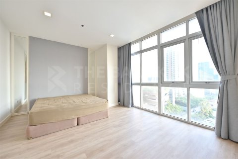 Condo in Bangkok, Thailand, 2 bedrooms № 246919