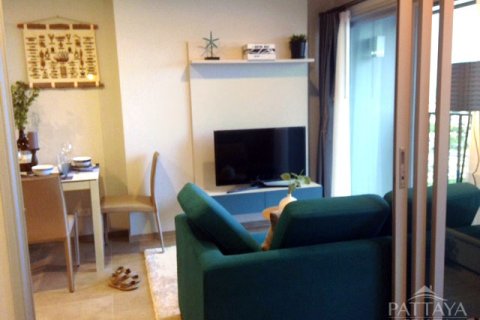 Condo in Pattaya, Thailand, 1 bedroom  № 242351 - photo 2