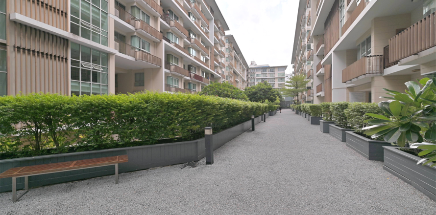 Condominio de 2 dormitorios en Bangkok, Tailandia № 184599