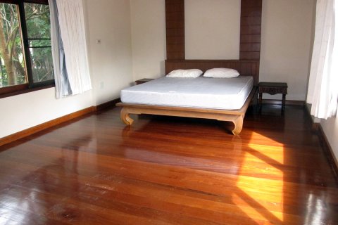 House on Jomtien Beach, Pattaya, Thailand 3 bedrooms № 243253 - photo 17