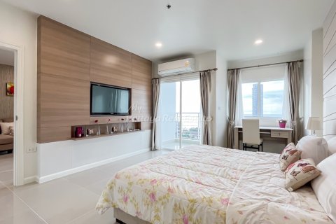 Condo in Bang Lamung, Thailand, 1 bedroom  № 254849 - photo 8