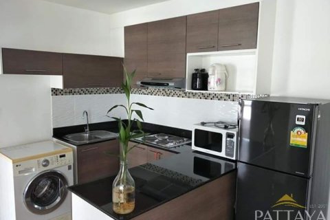Condominio de 2 dormitorios en Pattaya, Tailandia № 242433 - foto 3