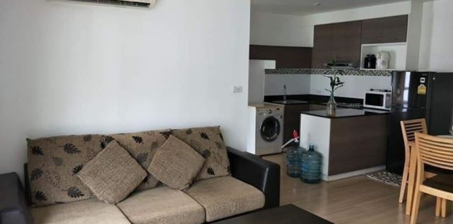Condominio de 2 dormitorios en Pattaya, Tailandia № 242433