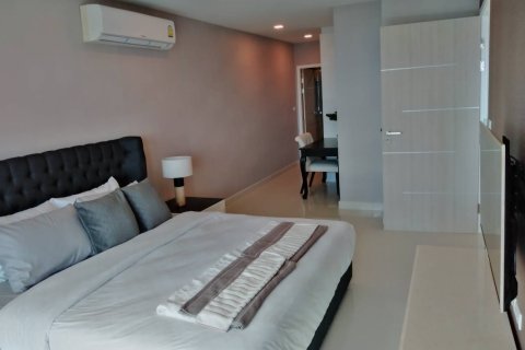 Condo in Pattaya, Thailand, 1 bedroom  № 242516 - photo 16