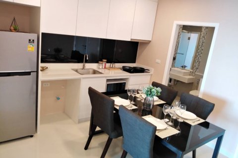 Condo in Pattaya, Thailand, 1 bedroom  № 242516 - photo 5