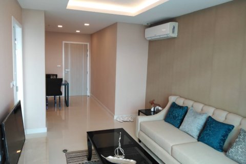 Condo in Pattaya, Thailand, 1 bedroom  № 242516 - photo 13
