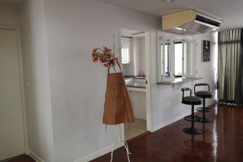Condominio de 3 dormitorios en Watthana, Bangkok, Tailandia № 244896 - foto 10