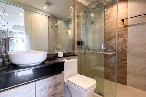 Condo à Bang Lamung, Thaïlande, 2 chambres № 254848 - photo 7