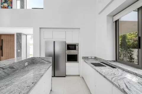 Haus in Bang Tao, Thailand 6 Schlafzimmer № 120767 - Foto 11